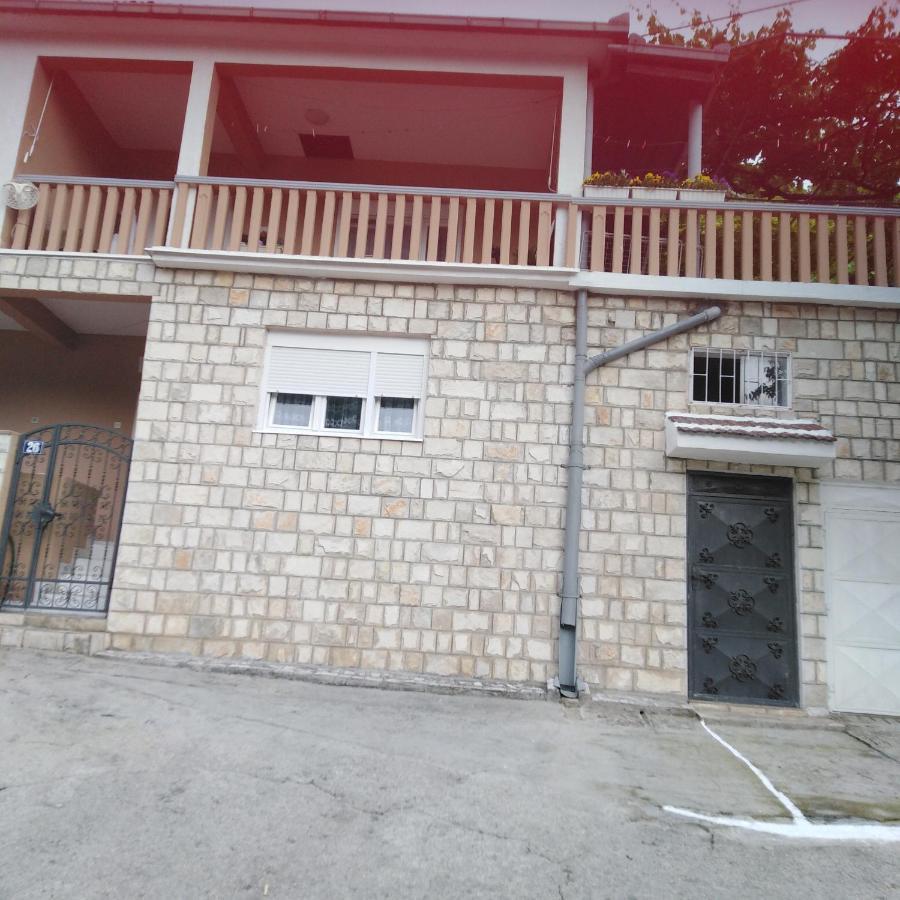 Janina Hisa Apartment Stolac Bagian luar foto